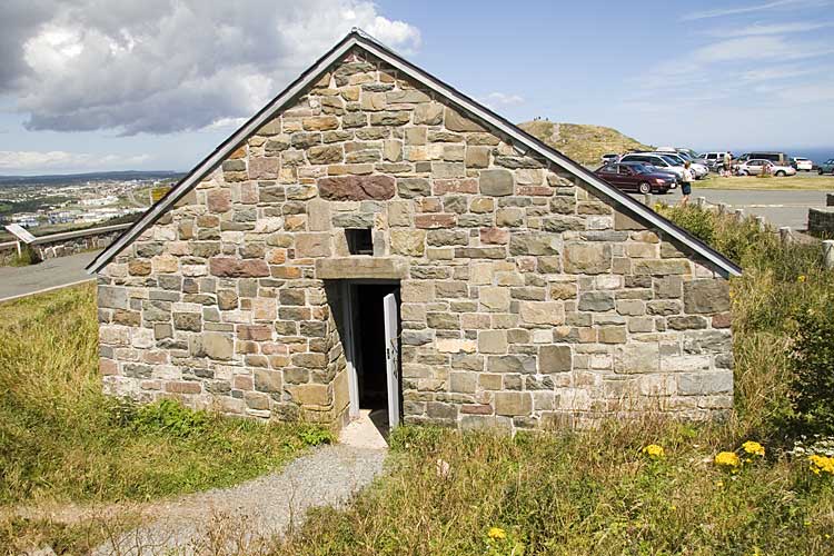 Nwfndlnd_030_magazine